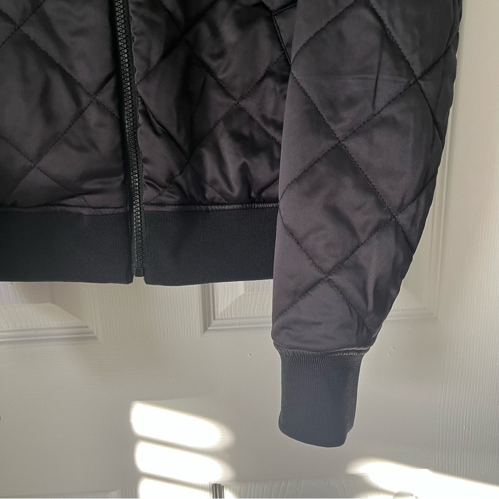NWOT Women's Blanc Noir Reversible Bomber Jacket in Black & Camo size XS - Picture 6 of 11